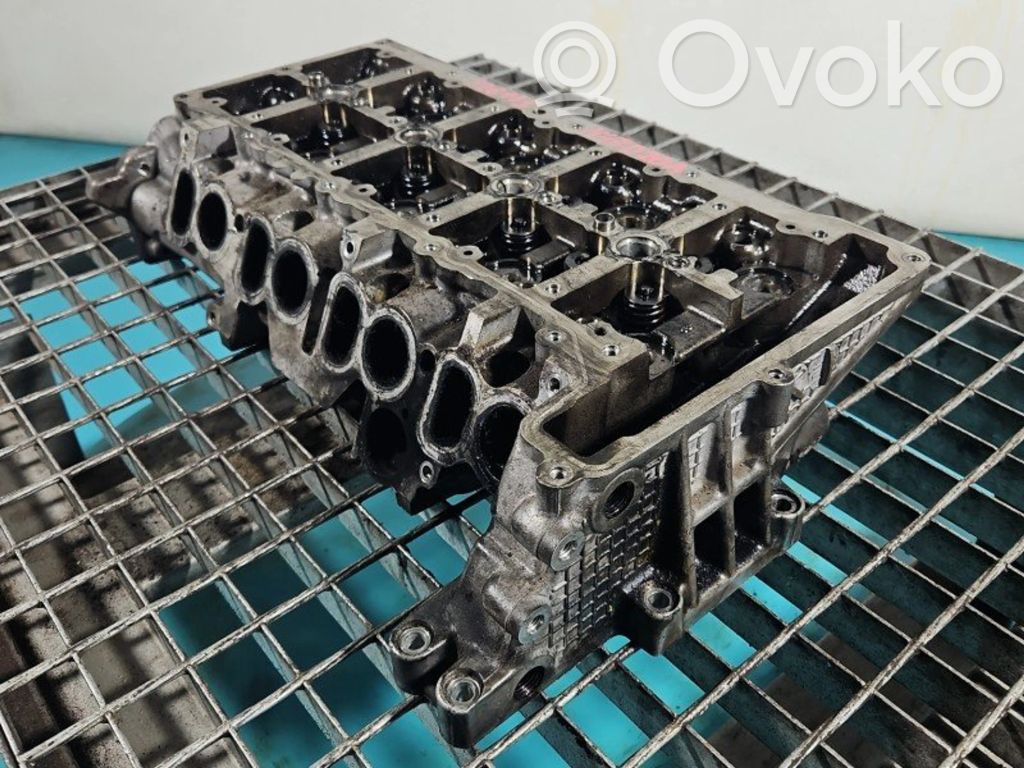 BMW X3 E83 Engine head 