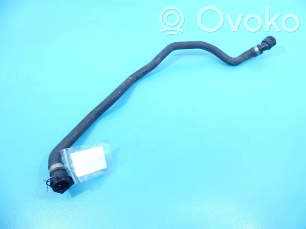 BMW X5 E70 Engine coolant pipe/hose 