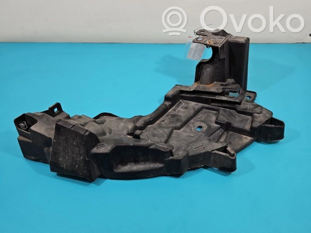 Renault Fluence Staffa faro/fanale 