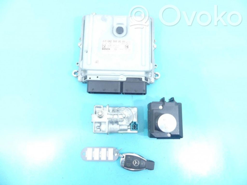 Mercedes-Benz C W204 Komputer / Sterownik ECU silnika 
