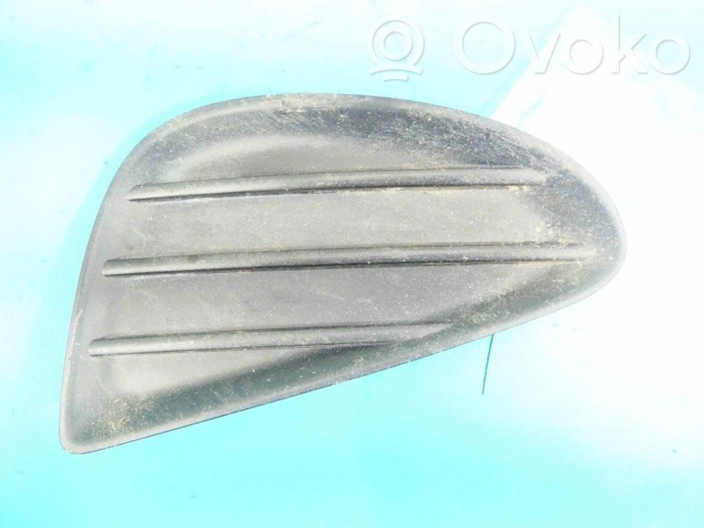 Toyota Yaris Mascherina/griglia fendinebbia anteriore 