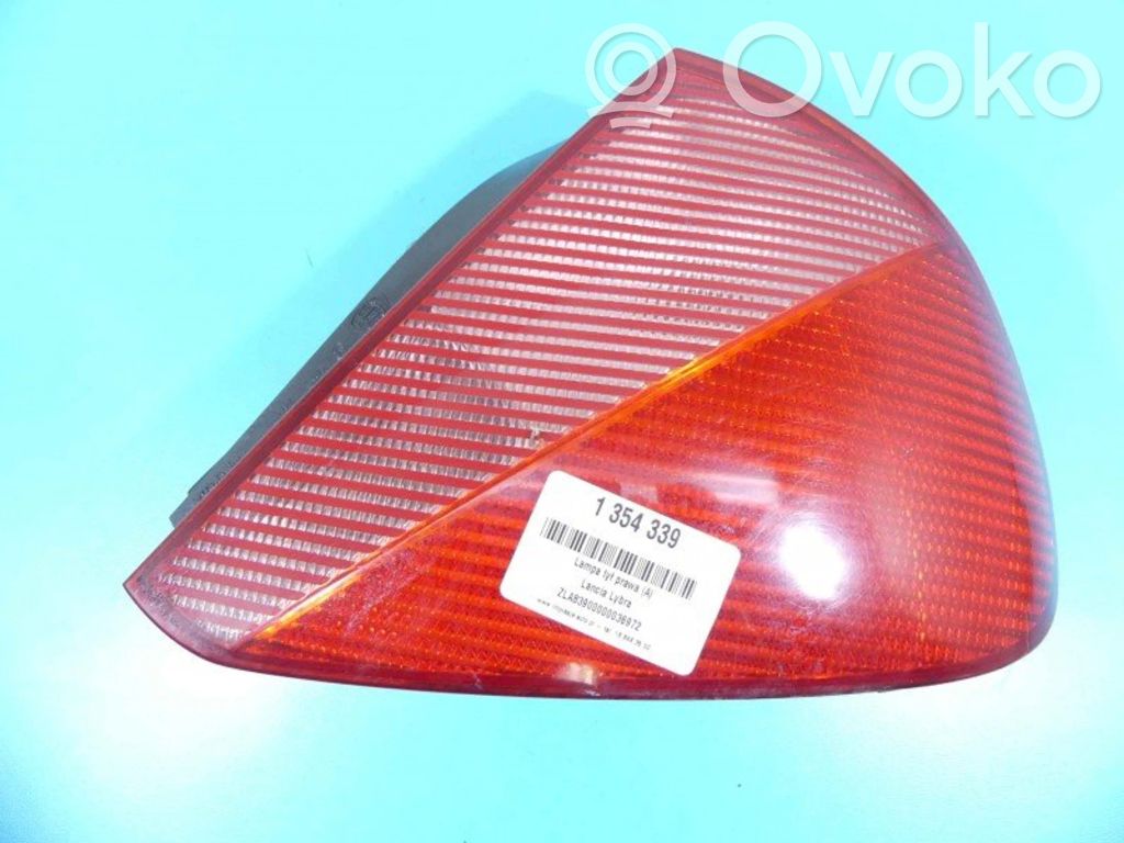 Lancia Lybra Rear/tail lights 