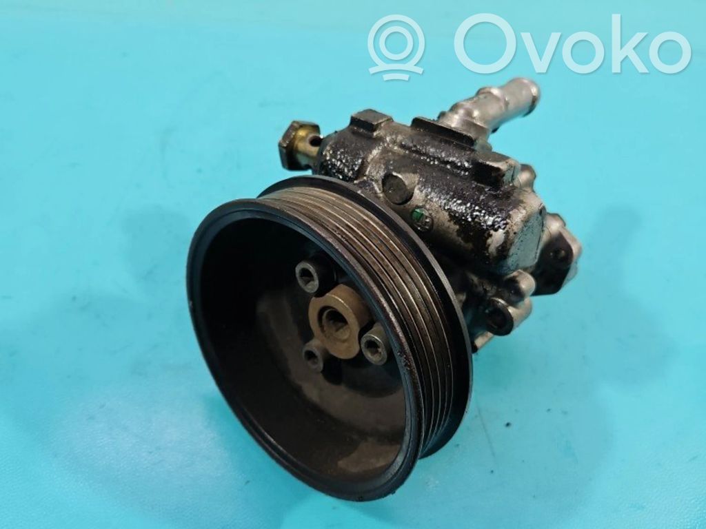 Skoda Felicia II Power steering pump 