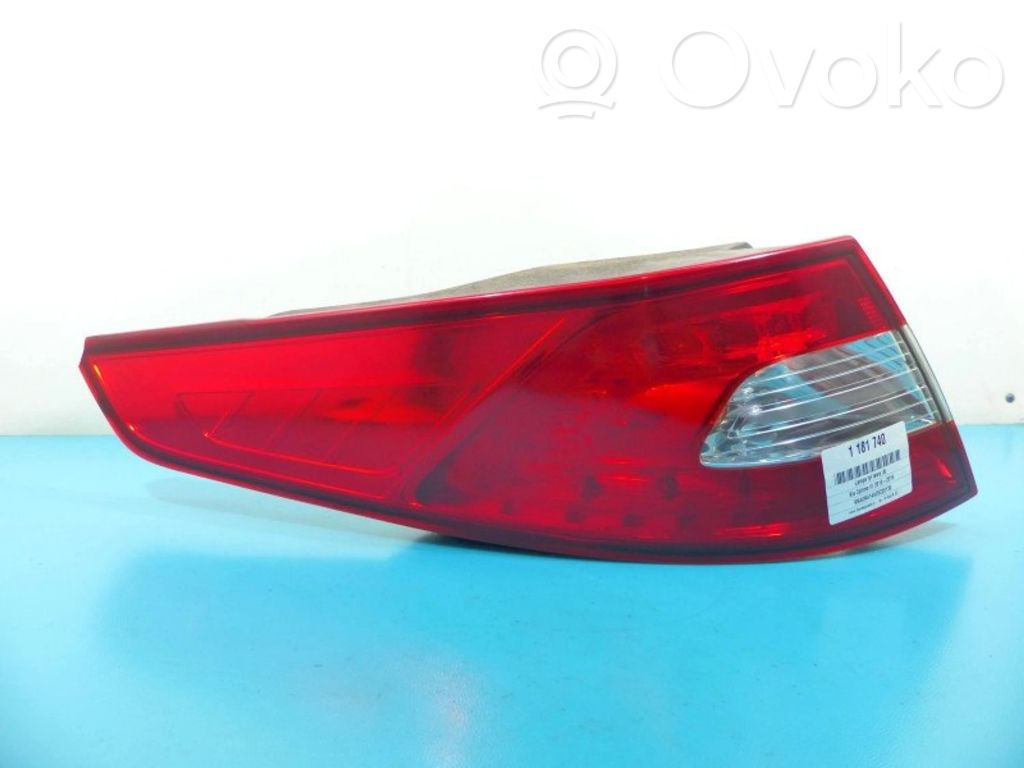 KIA Optima Rear/tail lights 