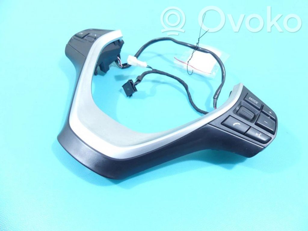 BMW 1 F20 F21 Przyciski multifunkcyjne 