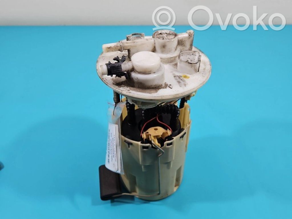 Toyota Corolla E120 E130 Bomba interna de combustible 