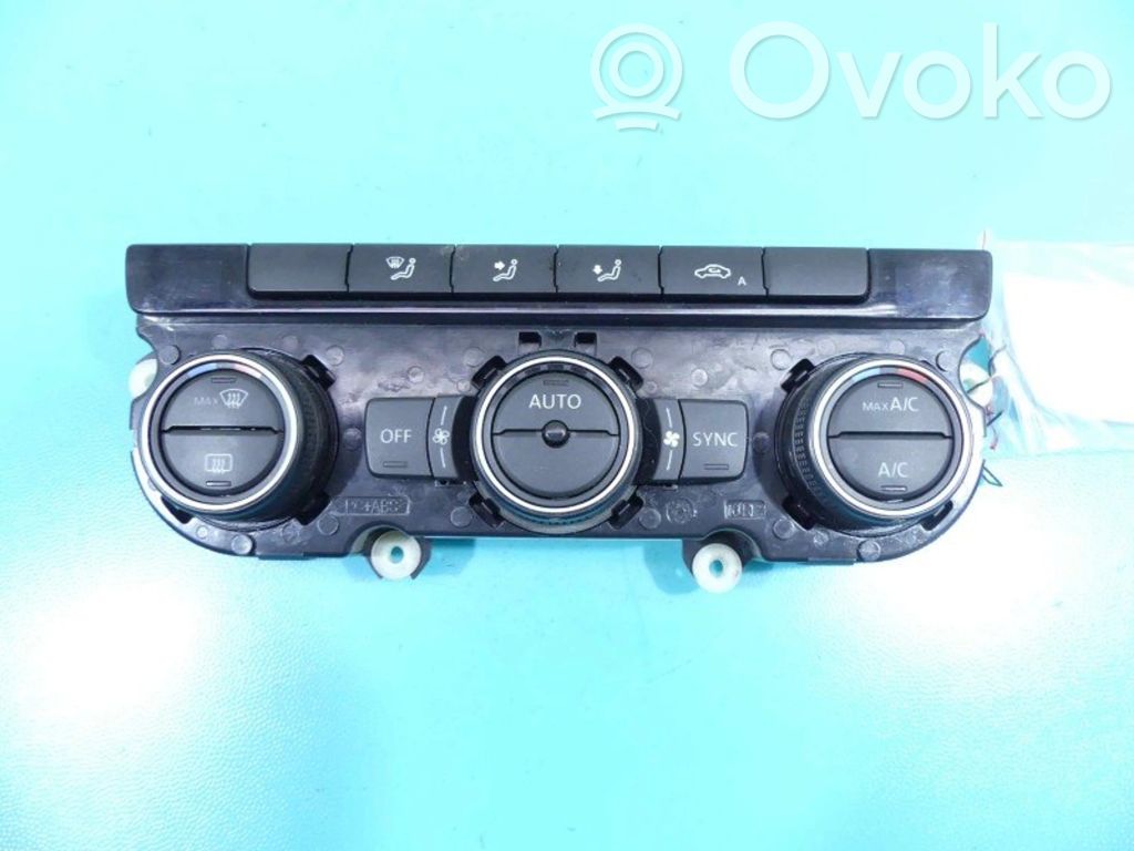 Volkswagen Jetta VI Climate control/heater control trim 