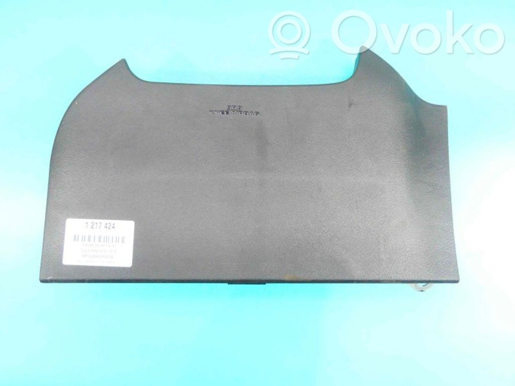 Toyota Verso Airbag per le ginocchia 