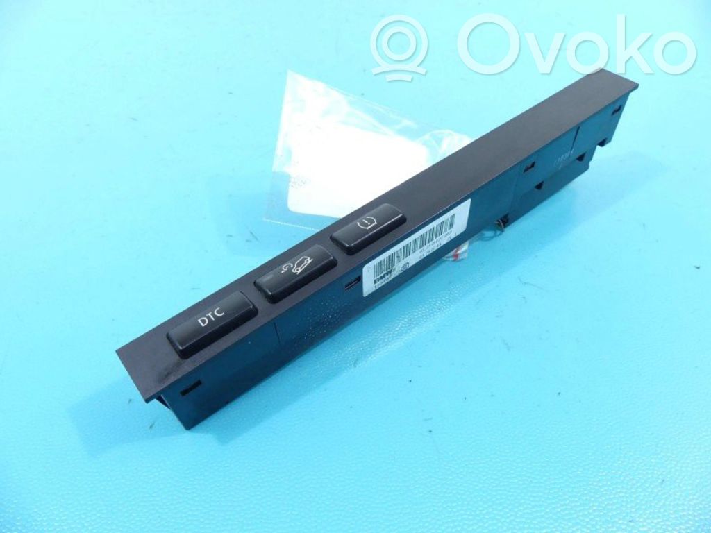 BMW X3 E83 Seat control switch 