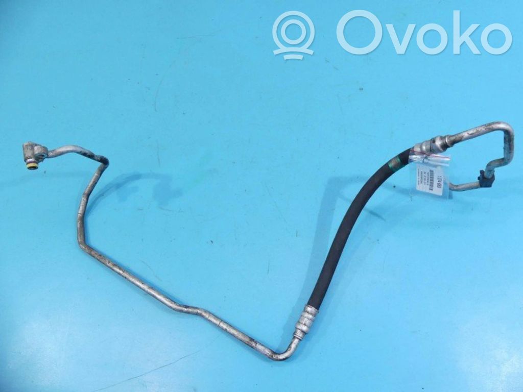 BMW 1 E81 E87 Air conditioning (A/C) pipe/hose 