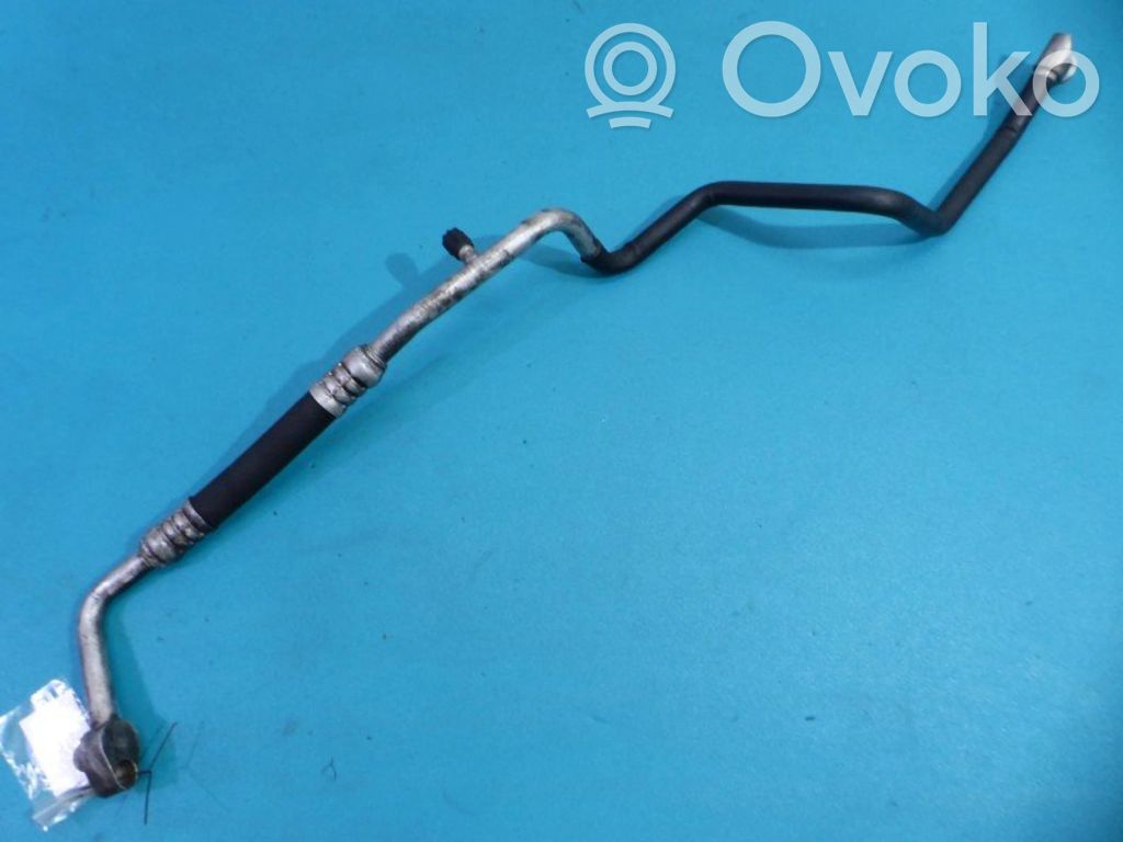 Audi A8 S8 D3 4E Ilmastointilaitteen putki (A/C) 