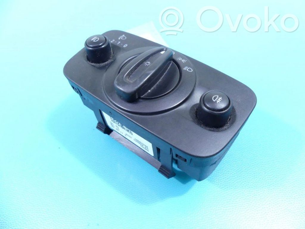 Ford Mondeo MK IV Light switch 