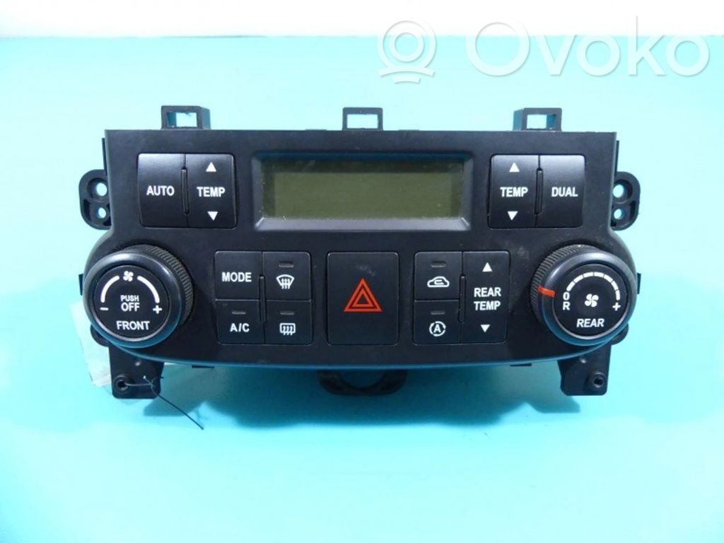 KIA Carnival Panel klimatyzacji / Ogrzewania 
