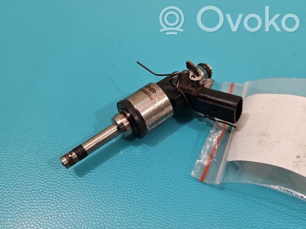 Hyundai i30 Inyector de combustible 