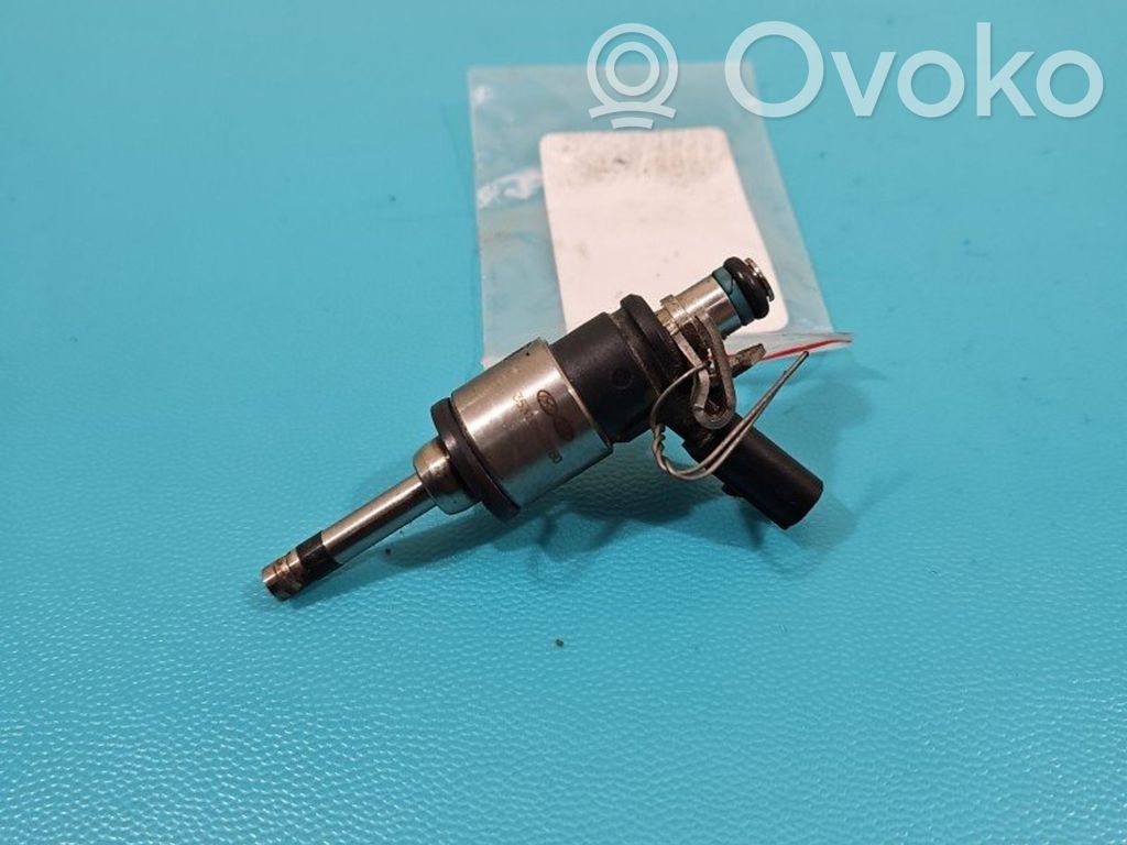 Hyundai i30 Inyector de combustible 