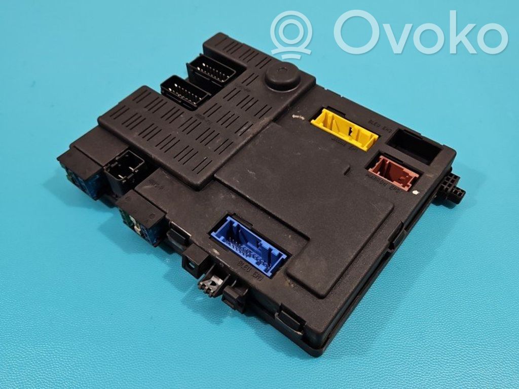 Citroen Berlingo Module de contrôle carrosserie centrale 