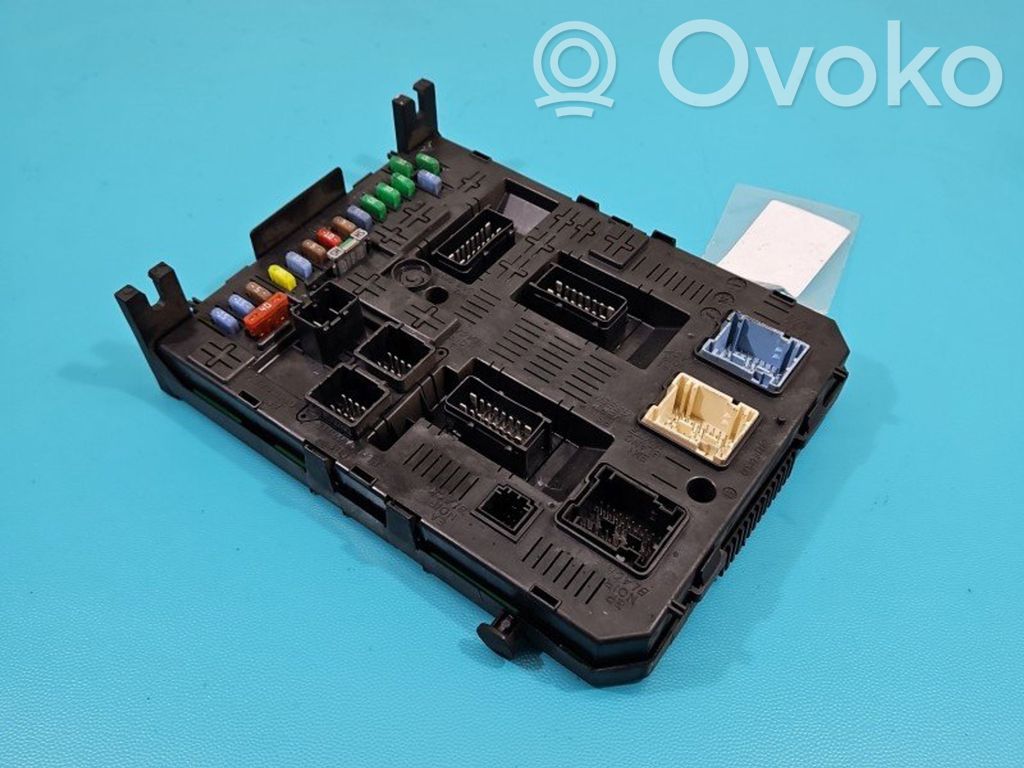 Peugeot 307 Central body control module 