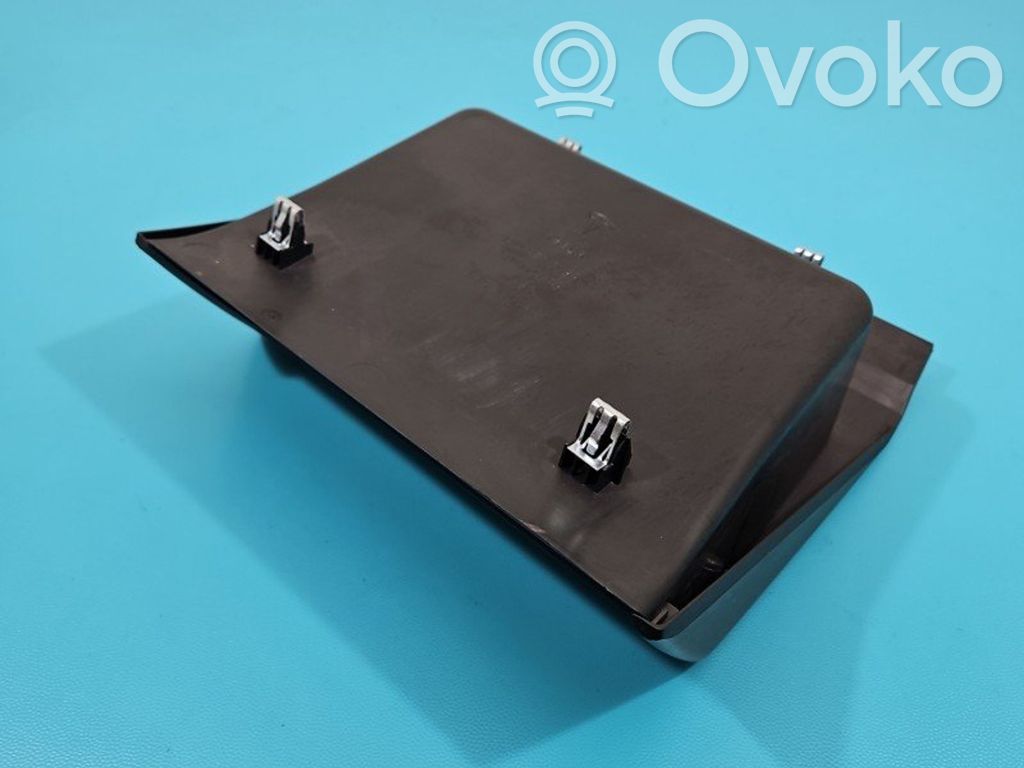 Tesla Model S Glove box 