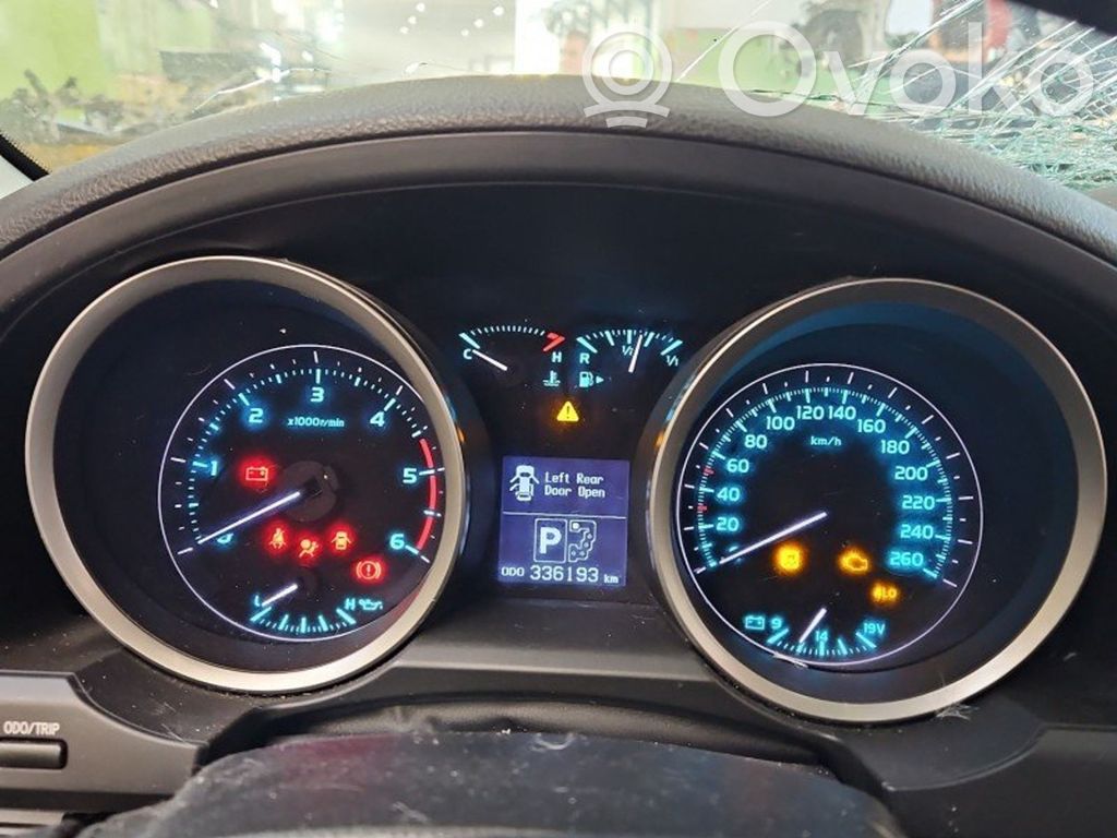 Toyota Land Cruiser (J200) Compteur de vitesse tableau de bord 