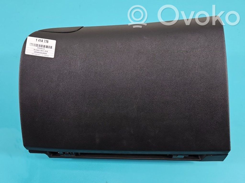 KIA Ceed Glove box 