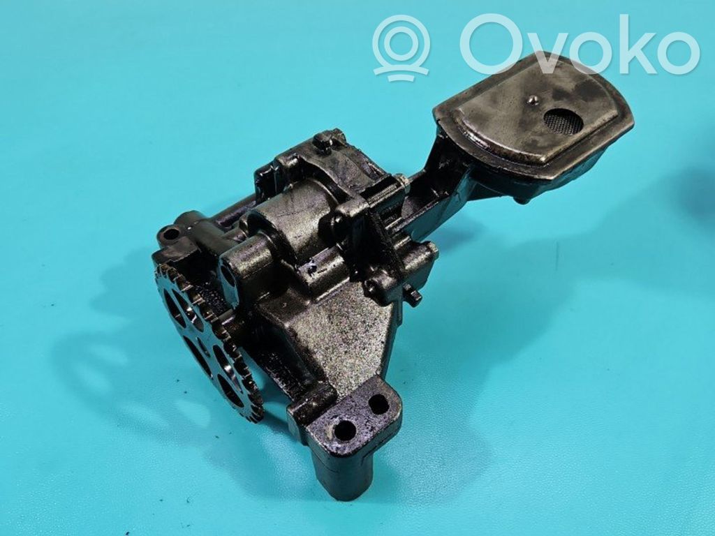 Ford Kuga I Oil pump 