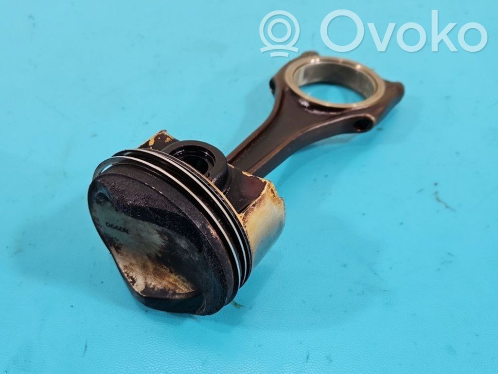 Audi A8 S8 D4 4H Piston 