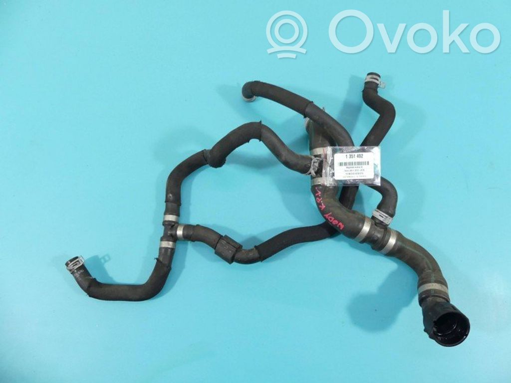 Volvo V40 Tubo flessibile del liquido di raffreddamento del motore 