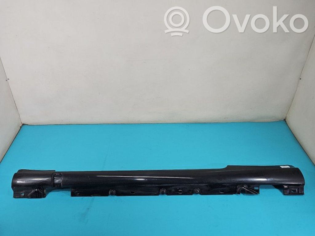 Mercedes-Benz E A207 Rivestimento vano piedi laterale 
