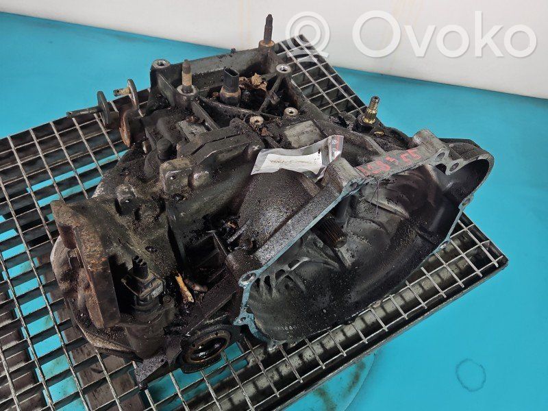Hyundai Trajet Scatola del cambio manuale a 5 velocità