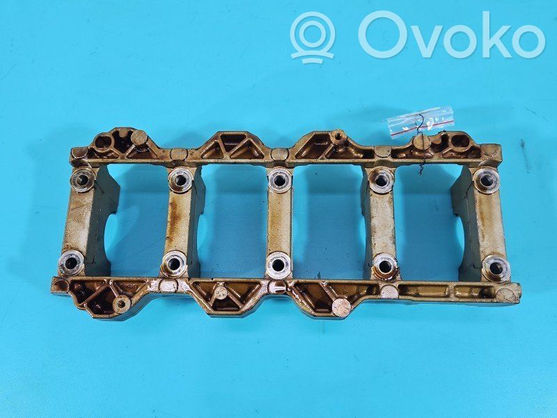 Ford Galaxy Halterung Ölfilter / Ölkühler 