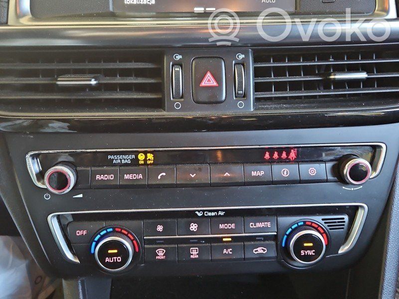 KIA Optima Klimato kontrolės/ pečiuko kontrolės apdaila 