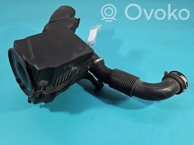 Ford Focus Air filter box 