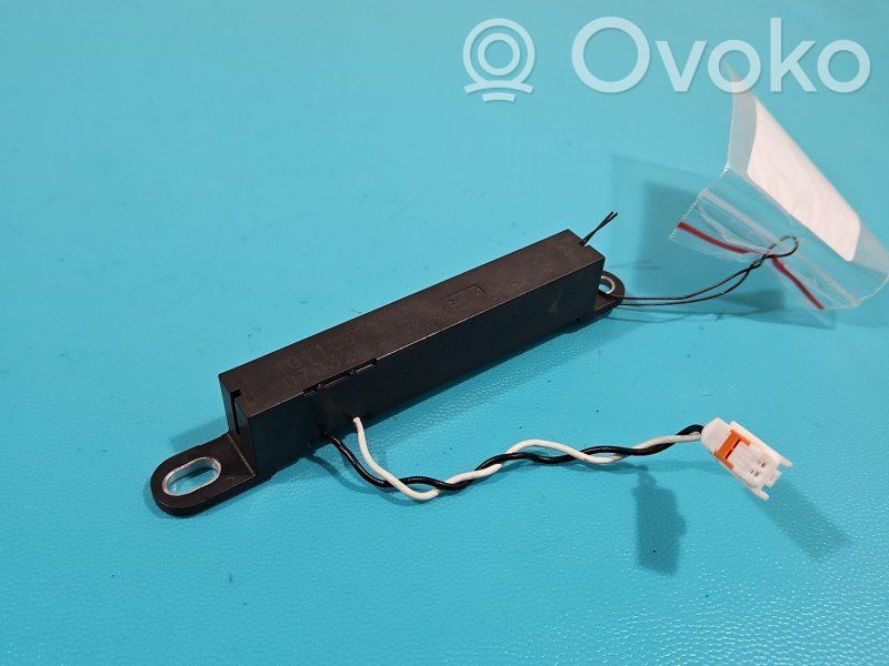 Mazda CX-7 Radio antenna 