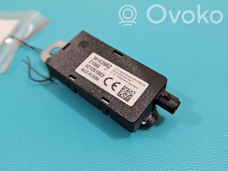 Opel Insignia B Garso stiprintuvas 