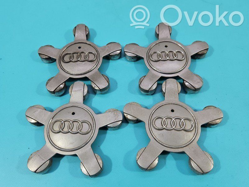 Audi A5 8T 8F Capac roată original 
