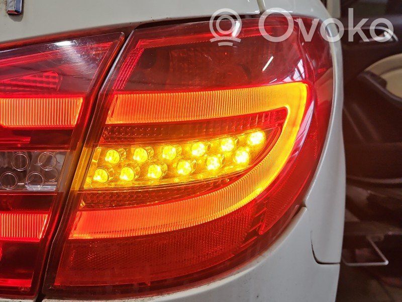 Mercedes-Benz B W246 W242 Feux arrière / postérieurs 