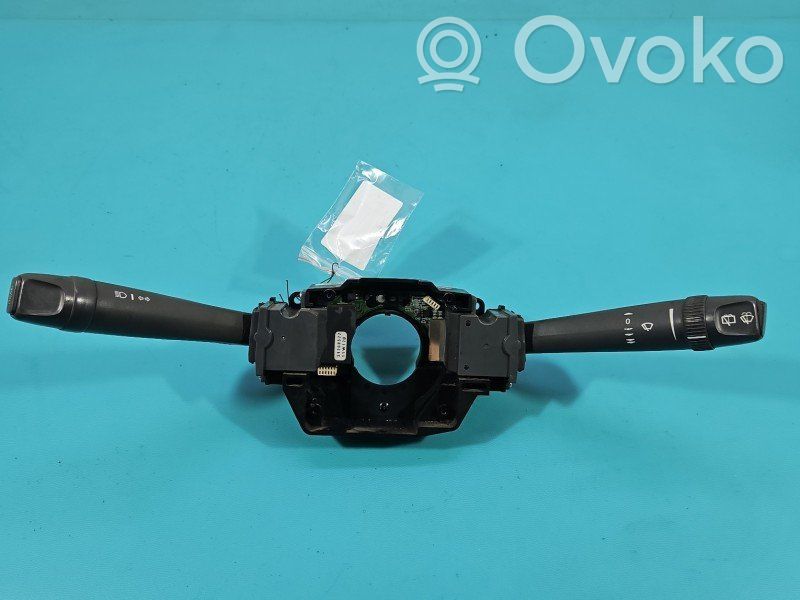 Volvo V70 Headlight wiper switch 