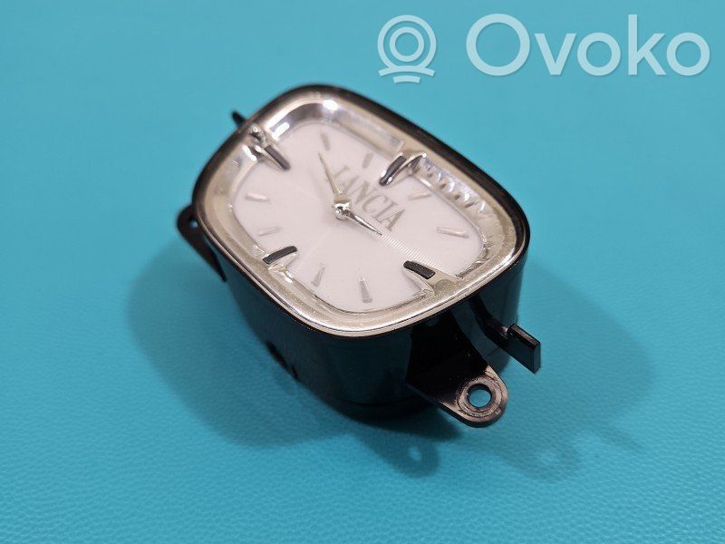 Lancia Thema Reloj 
