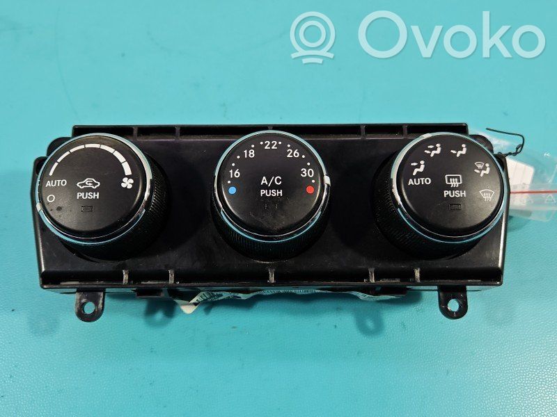 Jeep Compass Climate control/heater control trim 