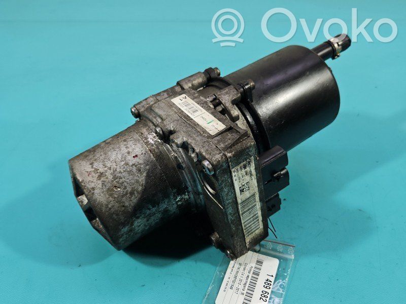 Citroen C4 II Power steering pump 