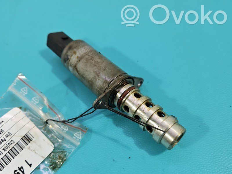 Volkswagen PASSAT B6 Sensor de posición del cigüeñal (Usadas) 