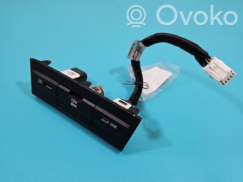 Hyundai i20 (BC3 BI3) USB-Anschluss 