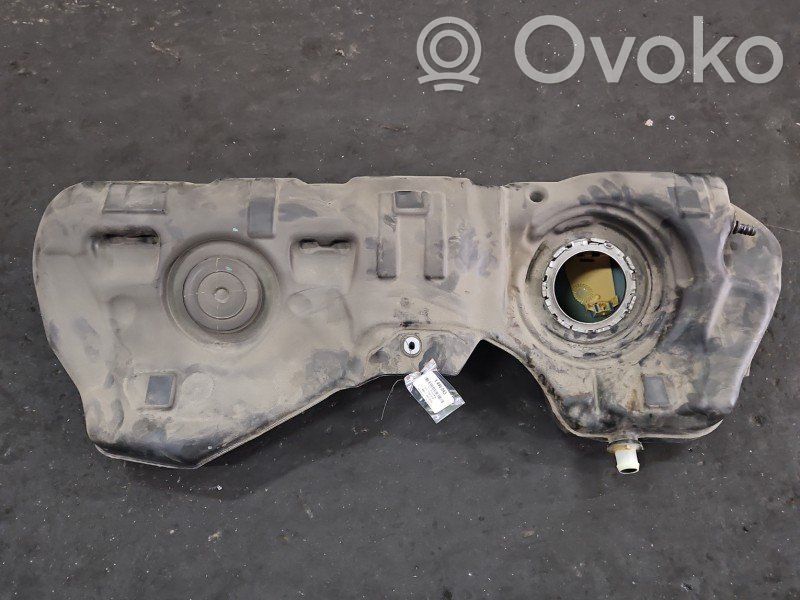 BMW 3 G20 G21 Fuel tank 
