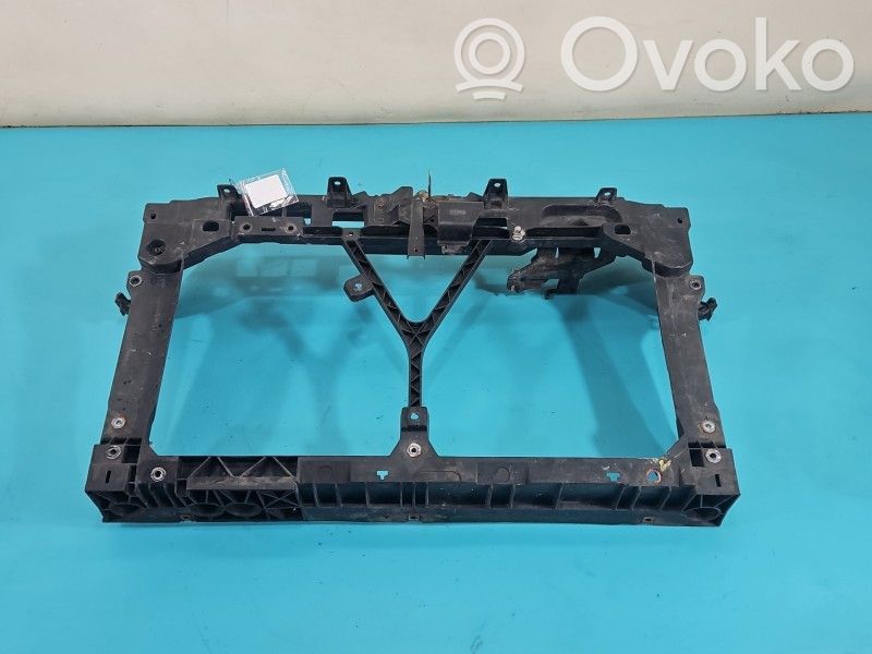 Mazda 3 II Radiatoru panelis 