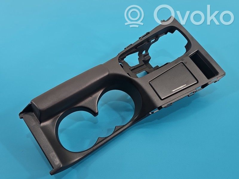 Lexus CT 200H Embellecedor de la consola central 