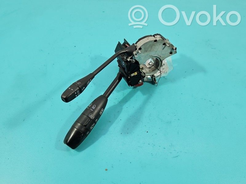 Mercedes-Benz E W211 Bouton interrupteur de commande d'essuie-glace de phare 