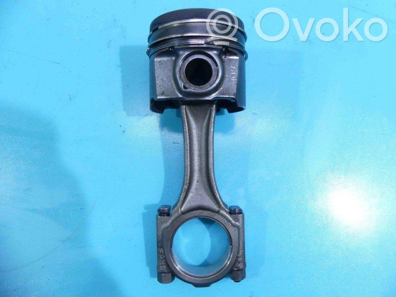 Toyota Proace Piston 