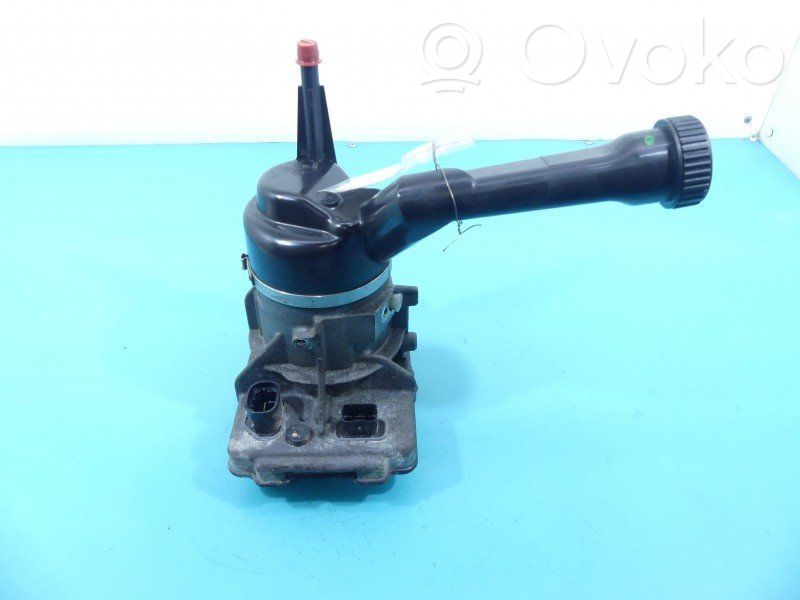 Peugeot 308 Power steering pump 