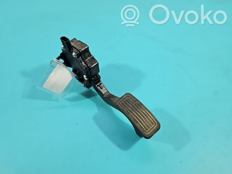 Lexus CT 200H Pedal del acelerador 