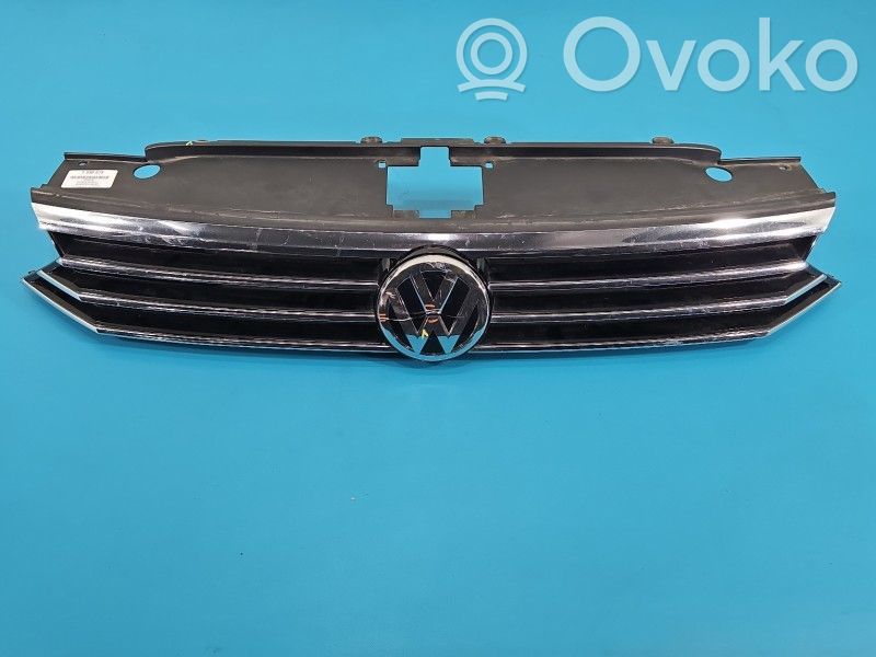 Volkswagen PASSAT B8 Griglia superiore del radiatore paraurti anteriore 